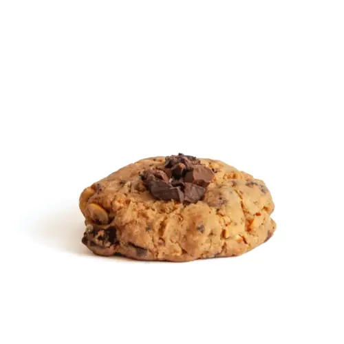 Čokoládové cookies s Nutellou – celé, čokoládová sušienka s jemnou chuťou, ľahká chuť, jemný chrumkavý lieskový oriešok a krémová sladkosť